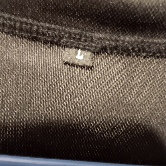 Black collared crop top - Picture 5 of 5